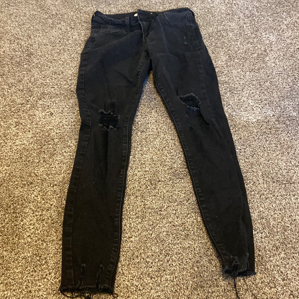 Black skinny jeans